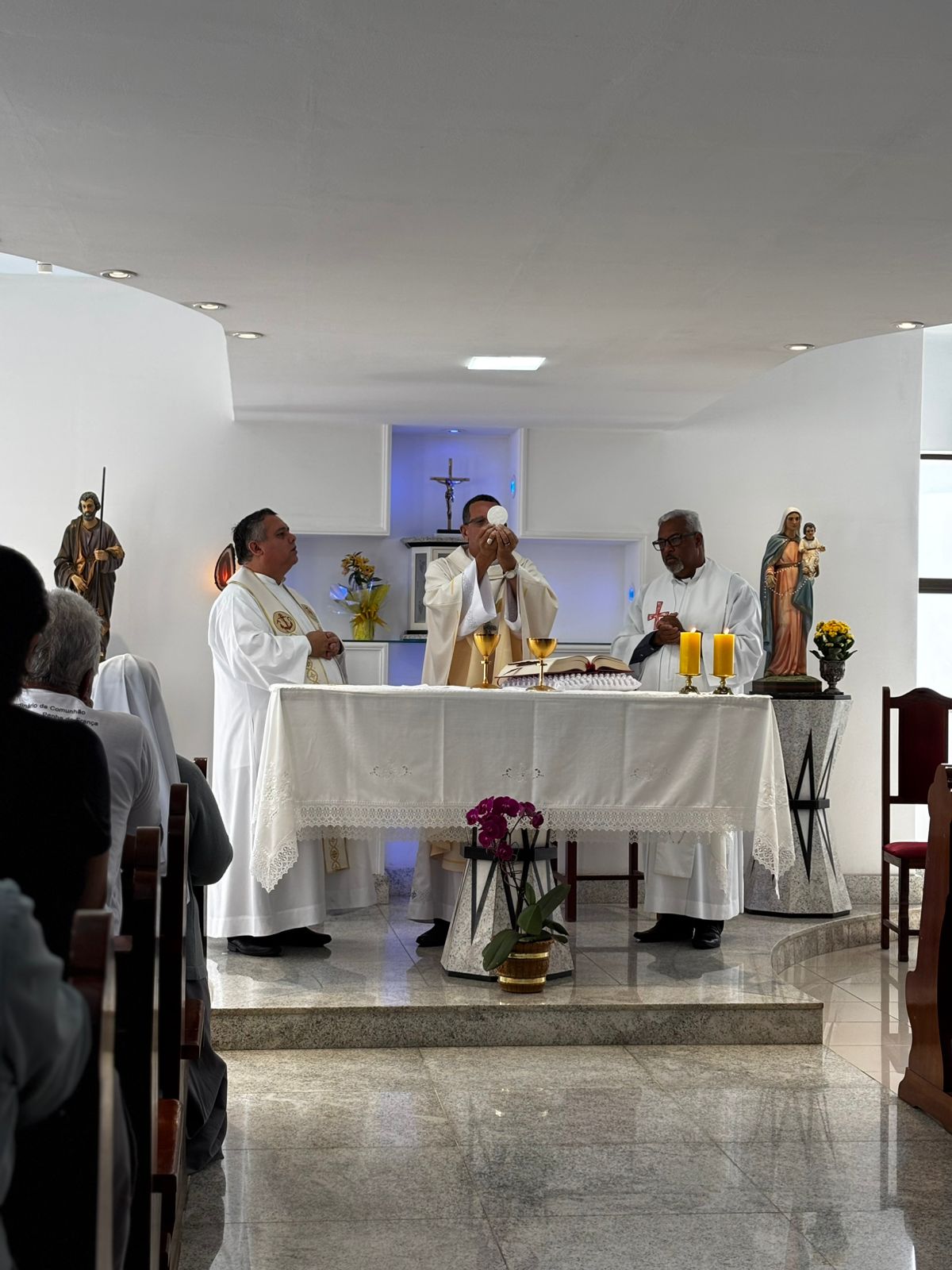 b07e90a2-8db1-4072-be98-81e827f5b43f