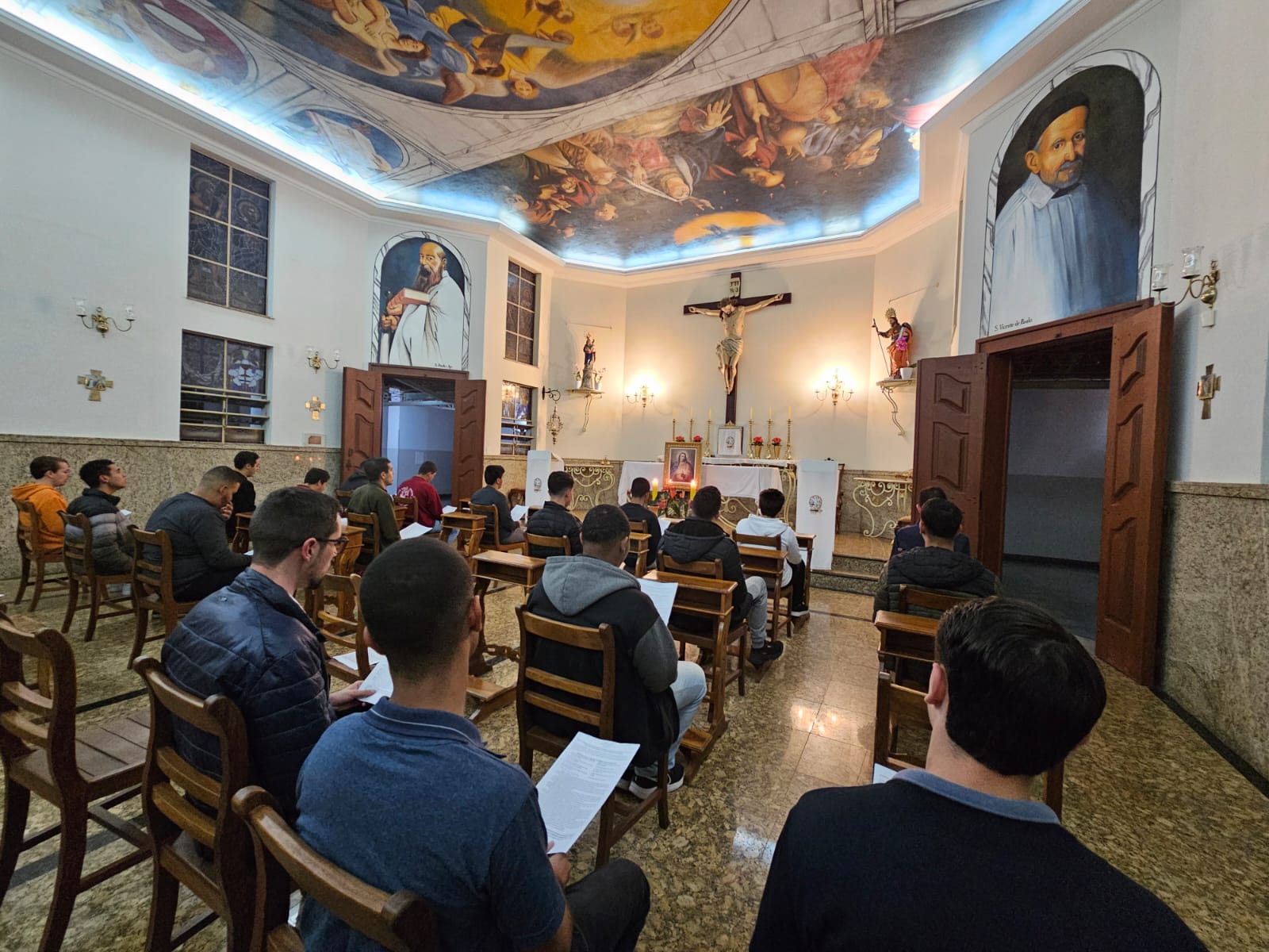 2ecf5986-813b-4b04-a51f-77a1d65b5170