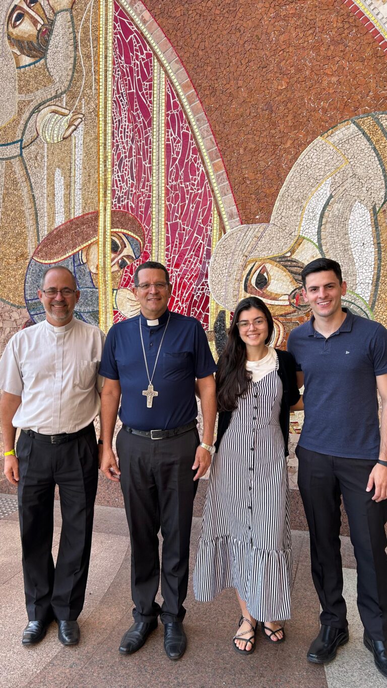 7bfd0d4d-8b2d-49f2-8210-cb3c369c4c41