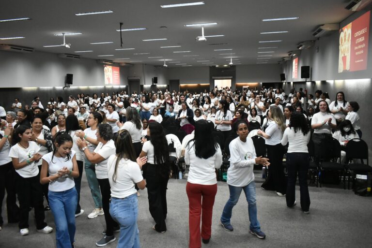 b2b7c628-274d-47b2-9017-f573db7f9ab5