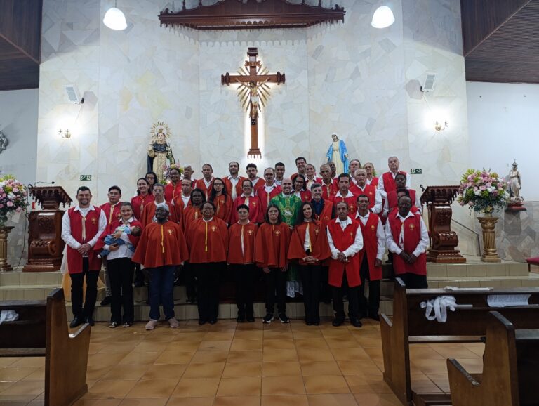 d8ff77c0-adf7-4af0-b7f7-ae384030c654