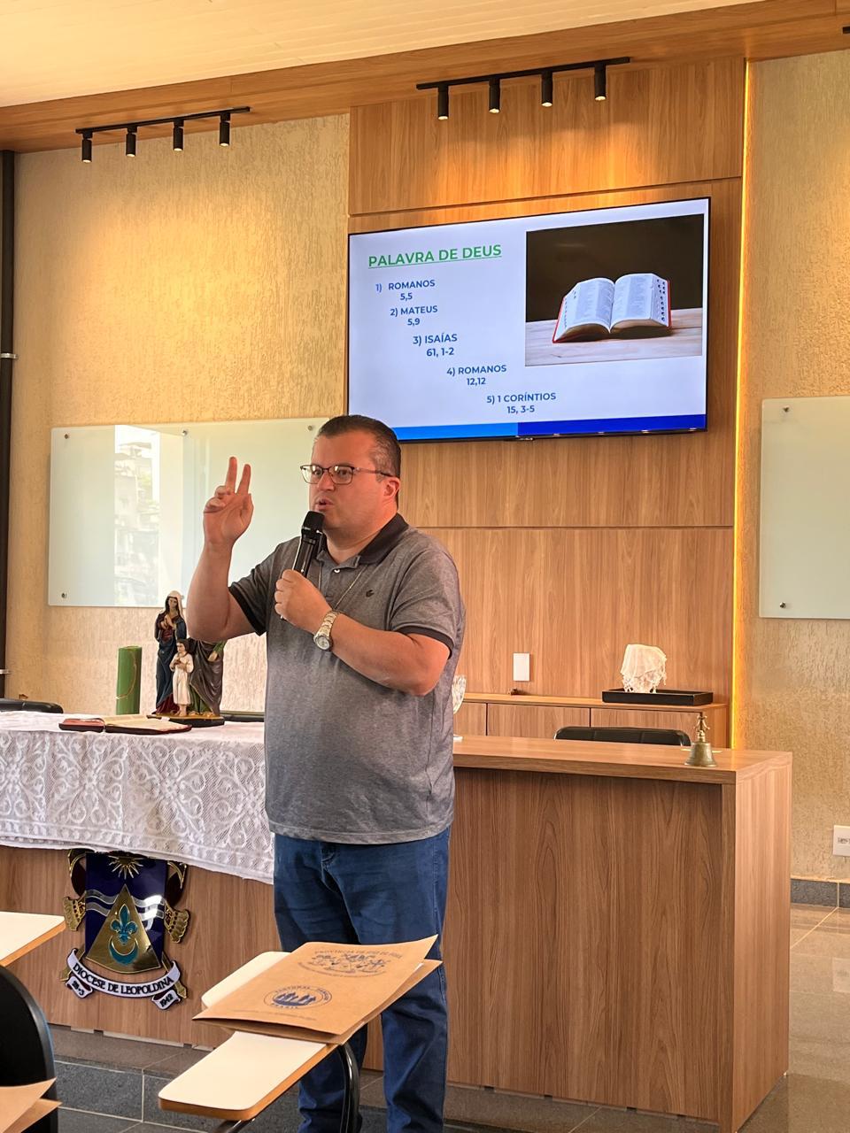 8d39414c-1edf-4261-83a1-fc3d4ccf74ba