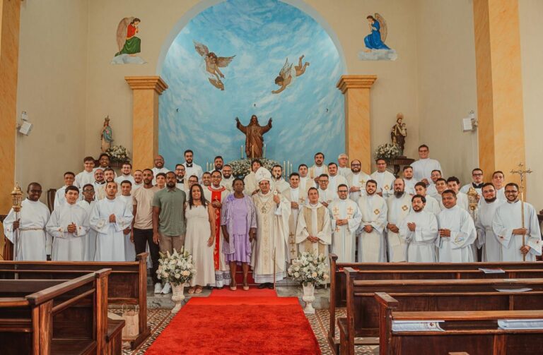 99d33acd-4212-475b-b3bf-1d25fcbade4a