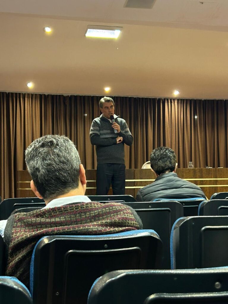 WhatsApp Image 2025-10-21 at 22.08