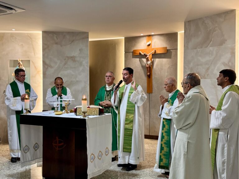 b8c9377c-12e2-4d8f-b0ee-75abacd4f55c