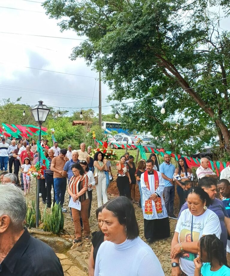 49c39da5-b835-4479-8a00-8c5d1bcf6613