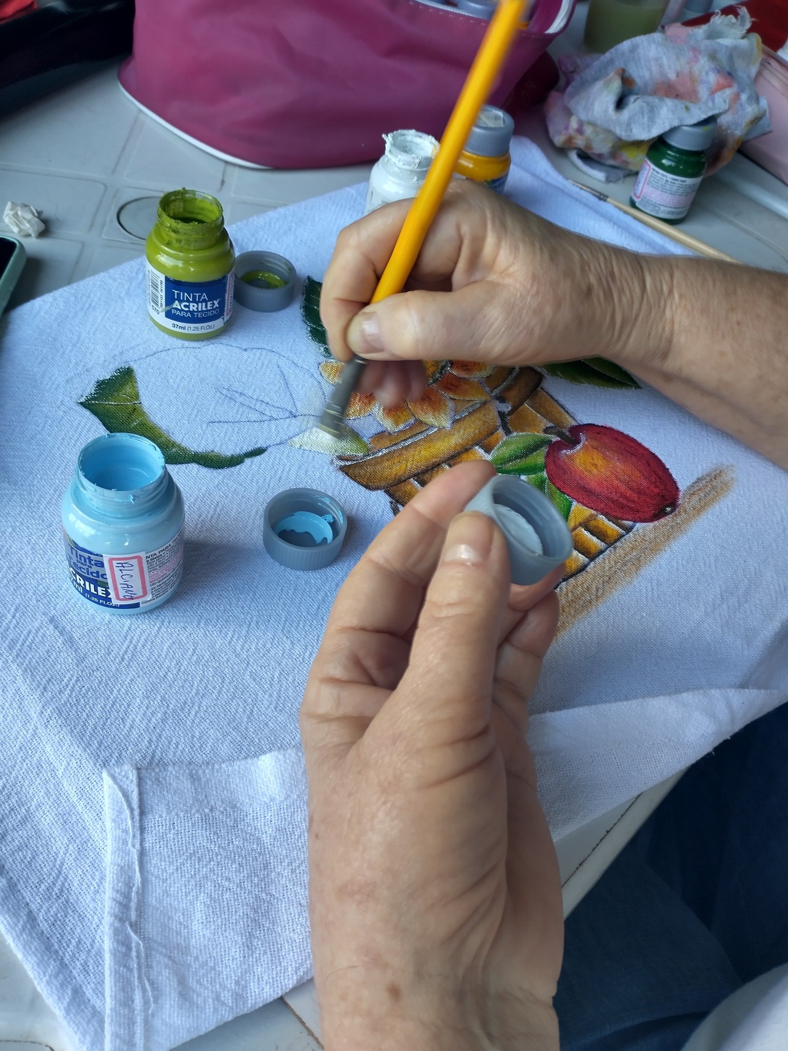 569553094_840339898508738_3458399462289961219_n