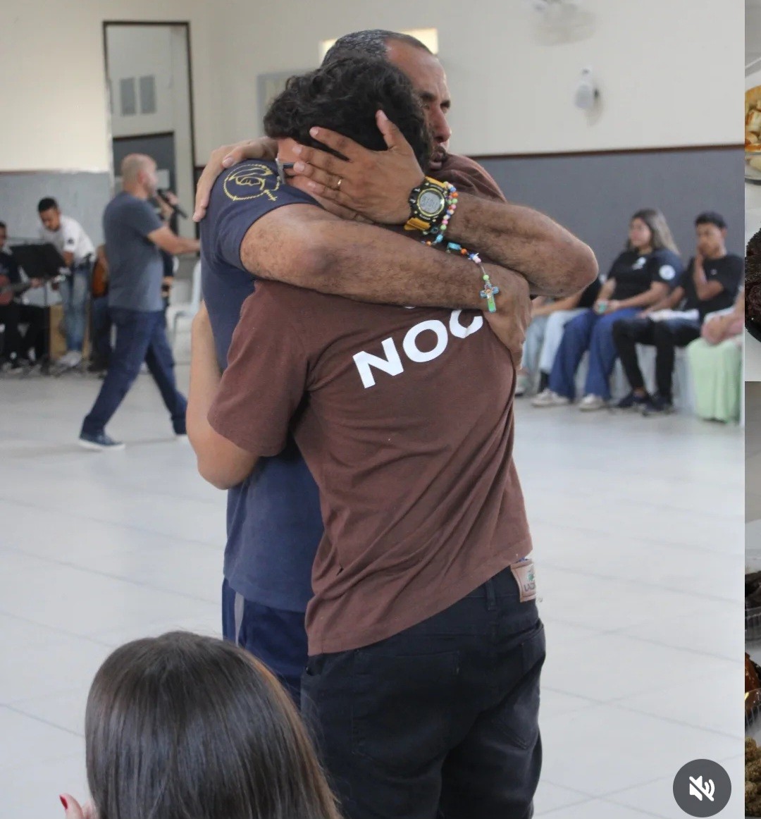 573921323_1250682640437307_27472709390303685_n