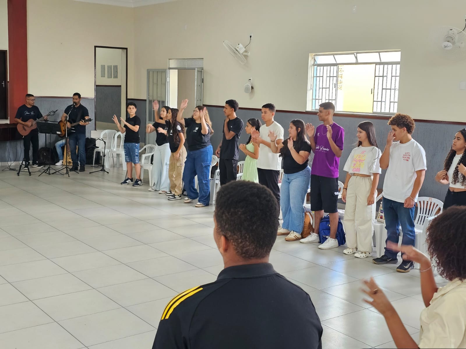 574106975_1250682870437284_4198316964129470830_n