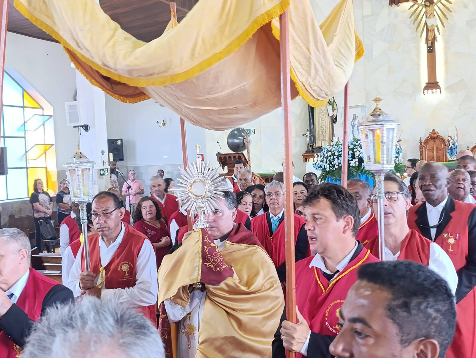 580584216_25236605705999171_1158615397797629355_n