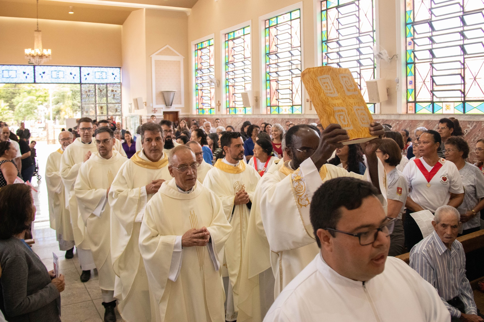 588566370_3828973510573227_757775182423430130_n