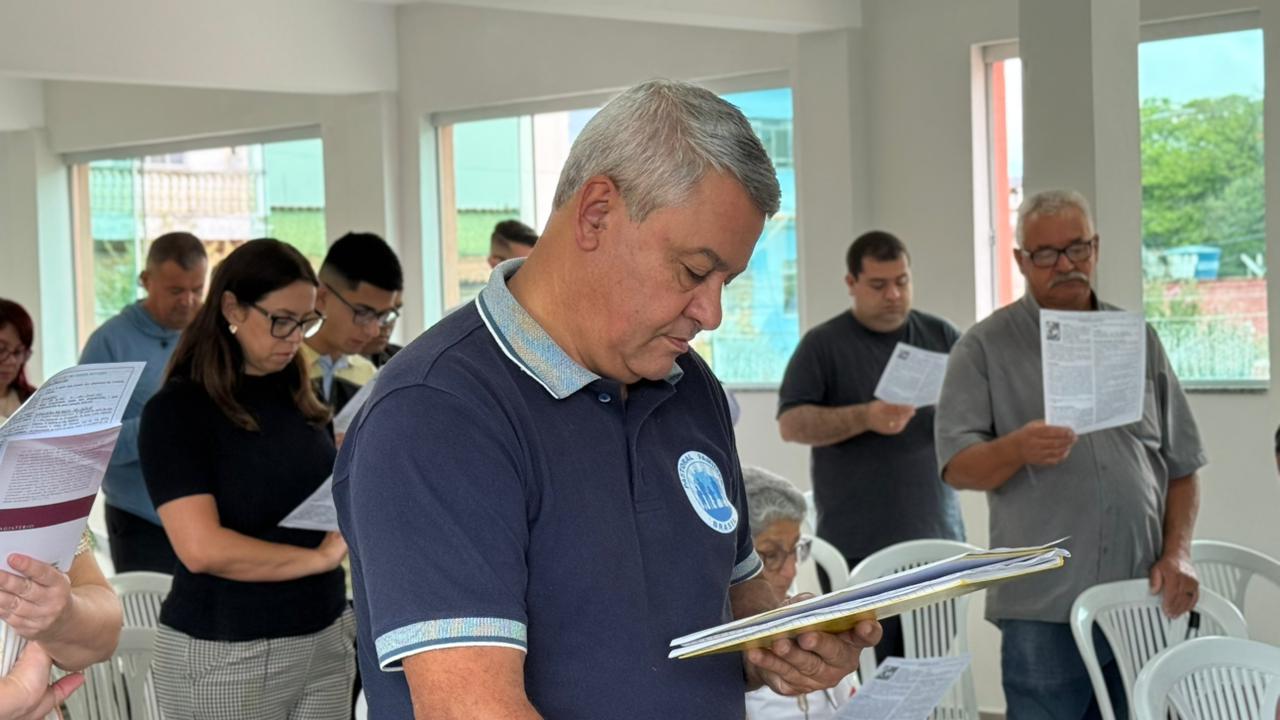 db4c5ba8-3114-4d3a-a65f-882e43261c39