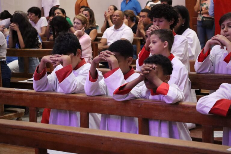 597740632_876525601556834_5245806550781755999_n