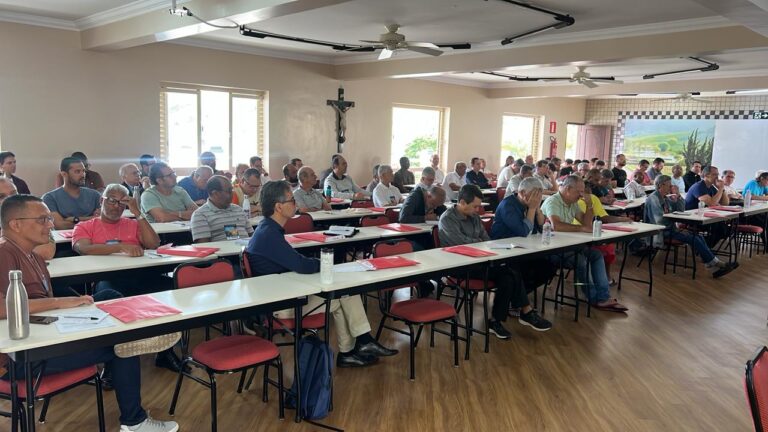 375f4b8c-bc4a-41c0-9d38-13f21a56d24e