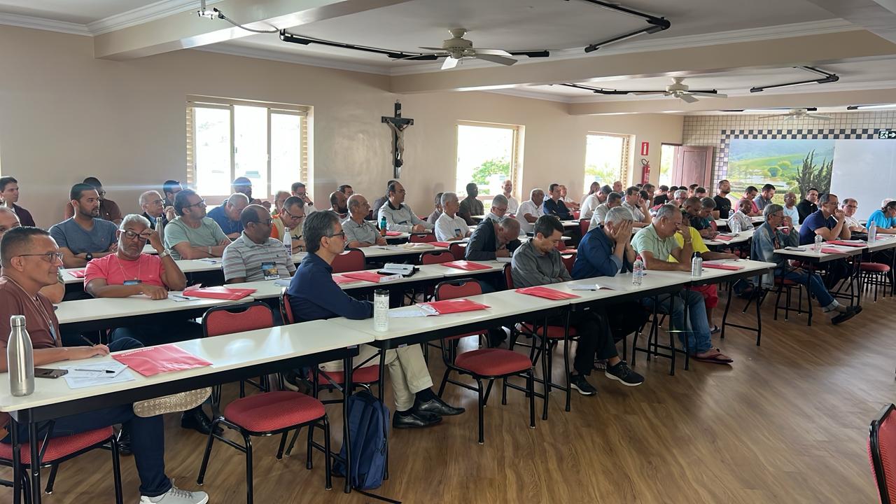 375f4b8c-bc4a-41c0-9d38-13f21a56d24e