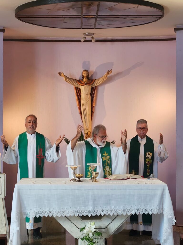 faa70ff7-084e-427f-96d7-aa2abad7e9c2